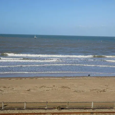 Grand Face A La Houlgate